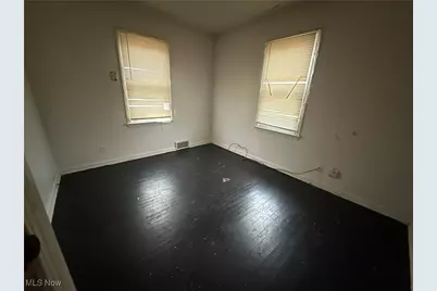 95 E Earle Avenue, Youngstown, OH 44507 - Photo 17