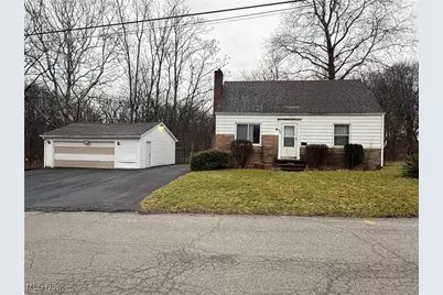 95 E Earle Avenue, Youngstown, OH 44507 - Photo 1