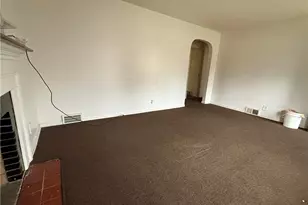 95 E Earle Ave, Youngstown, OH 44507 - Photo 7