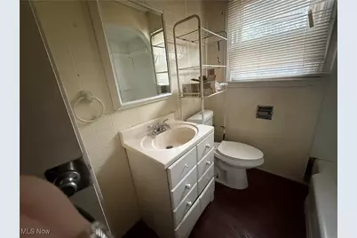 95 E Earle Avenue, Youngstown, OH 44507 - Photo 19