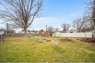 1010 Brown Drive, Ashtabula, OH 44004 - Photo 9