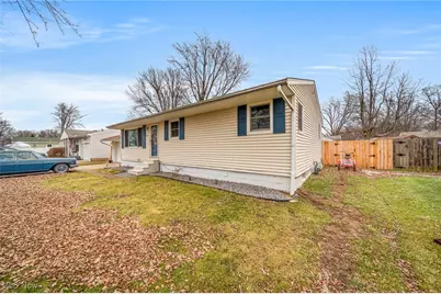 1010 Brown Drive, Ashtabula, OH 44004 - Photo 3