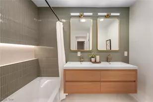 24270 Hermitage Rd, Huber Heights, OH 44122 - Photo 25