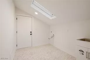 24270 Hermitage Rd, Huber Heights, OH 44122 - Photo 35