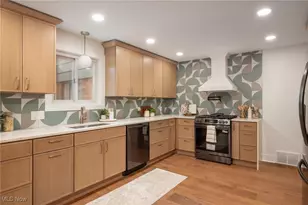 24270 Hermitage Rd, Huber Heights, OH 44122 - Photo 11