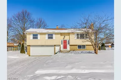 3327 Valley Forge Drive, Brunswick, OH 44212 - Photo 1