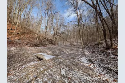 1054 Bergholz Road SE, Mechanicstown, OH 43908 - Photo 7