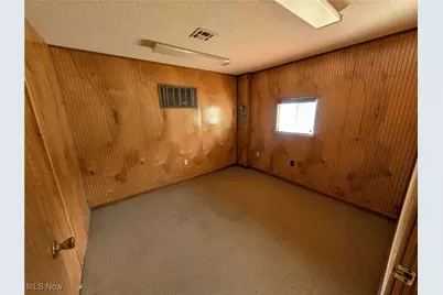 1054 Bergholz Road SE, Mechanicstown, OH 43908 - Photo 17