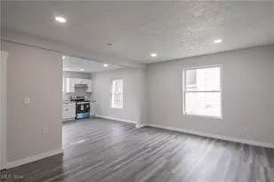 834 Walnut Rd SE, Massillon, OH 44646 - Photo 7