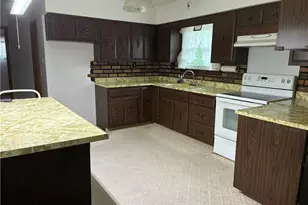 154 Patterson Rd, Weirton, WV 26062 - Photo 7