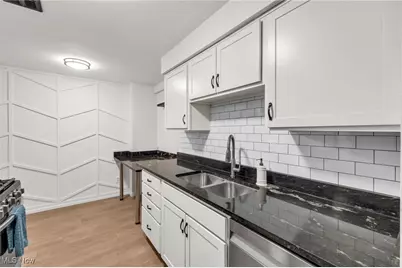 12900 Lake Avenue #216, Oakwood, OH 44107 - Photo 9