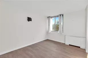 12900 Lake Ave, Oakwood, OH 44107 - Photo 15