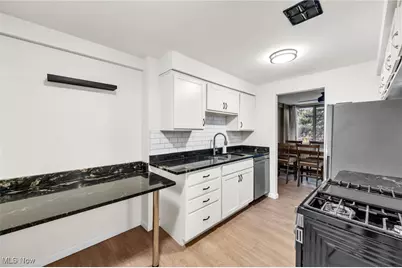 12900 Lake Avenue #216, Oakwood, OH 44107 - Photo 7