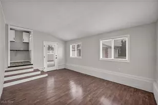 375 Beechwood Dr, Willowick, OH 44095 - Photo 11