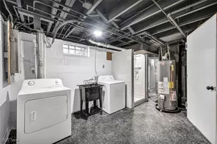 375 Beechwood Dr, Willowick, OH 44095 - Photo 25