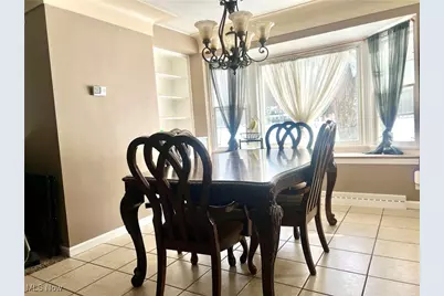 240 Warner Road, Hubbard, OH 44425 - Photo 5