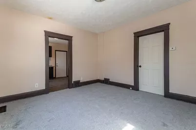 813 Wayside Road, Loveland, OH 44110 - Photo 5