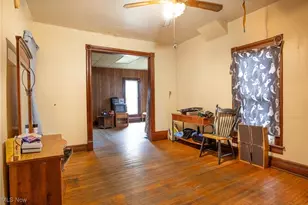 319 N Williams St, Bryan, OH 43506 - Photo 5