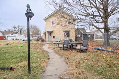 319 N Williams Street, Bryan, OH 43506 - Photo 17