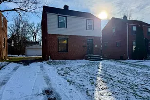 17404 Throckley Ave, Loveland, OH 44128 - Photo 3