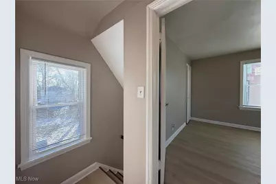 17404 Throckley Avenue, Loveland, OH 44128 - Photo 19