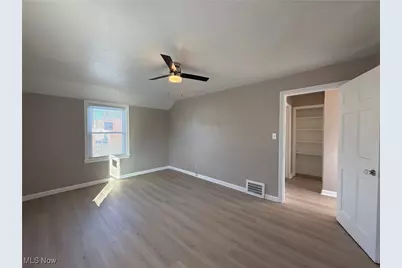 17404 Throckley Avenue, Loveland, OH 44128 - Photo 23