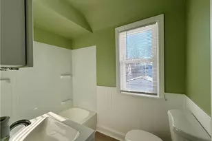 17404 Throckley Ave, Loveland, OH 44128 - Photo 37