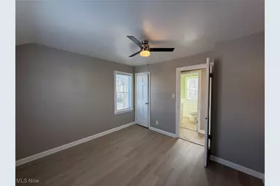 17404 Throckley Avenue, Loveland, OH 44128 - Photo 29