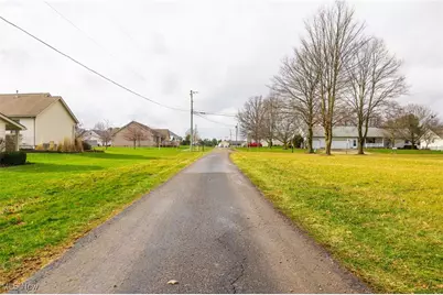 327 Briarhill Street, Rittman, OH 44270 - Photo 43