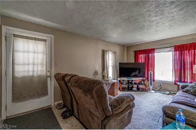 2309 43rd Street NW, Canton, OH 44709 - Photo 3