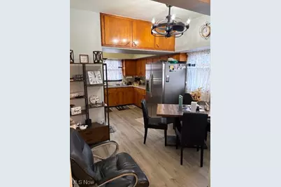 310 Vaniman Street, Akron, OH 44305 - Photo 7