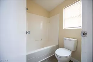 7311 Linwood Ave, Loveland, OH 44103 - Photo 19