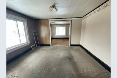 2402 14th Street NE, Canton, OH 44705 - Photo 11