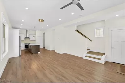 1885 Woodlawn Avenue, Loveland, OH 44112 - Photo 3