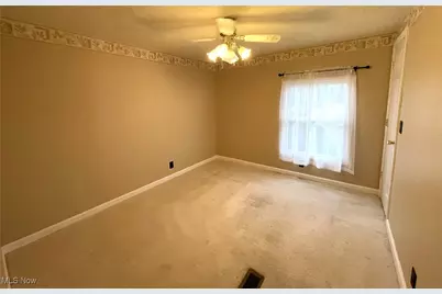 8608 Goddard Craft Lane, Cambridge, OH 43725 - Photo 7