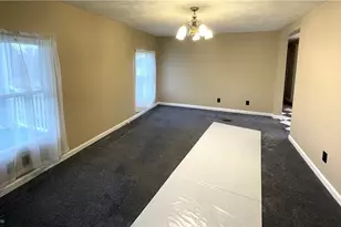 8608 Goddard Craft Ln, Cambridge, OH 43725 - Photo 11