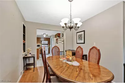 25550 Glenbrook Boulevard, Euclid, OH 44117 - Photo 9