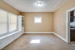 11402 Avon Ave, Loveland, OH 44105 - Photo 9