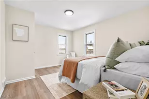 890 E 250th St, Euclid, OH 44132 - Photo 19