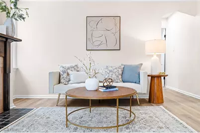 890 E 250th Street, Euclid, OH 44132 - Photo 9