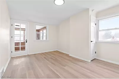 890 E 250th Street, Euclid, OH 44132 - Photo 35