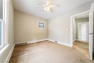 1600 Victoria Avenue, Oakwood, OH 44107 - Photo 27