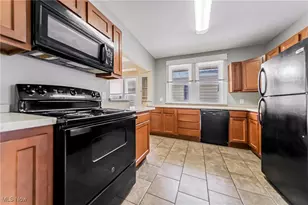 1600 Victoria Ave, Oakwood, OH 44107 - Photo 21