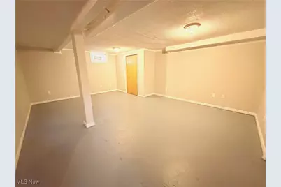 225 25th Street NW, Barberton, OH 44203 - Photo 13