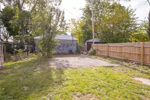 7805 Elton Ave, Loveland, OH 44102 - Photo 23