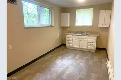 2809 Sunset Boulevard #3, Steubenville, OH 43952 - Photo 3