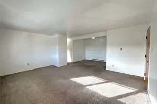 405 Colonial Dr, Steubenville, OH 43952 - Photo 9