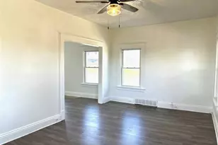 2454 Cleveland Ave, Steubenville, OH 43952 - Photo 5