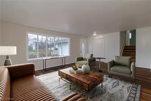 8671 Ashwood Dr, Strongsville, OH 44149 - Photo 5