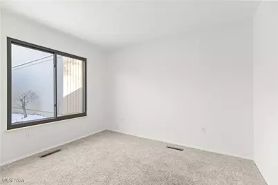 19341 Idlewood Trail, Strongsville, OH 44149 - Photo 31